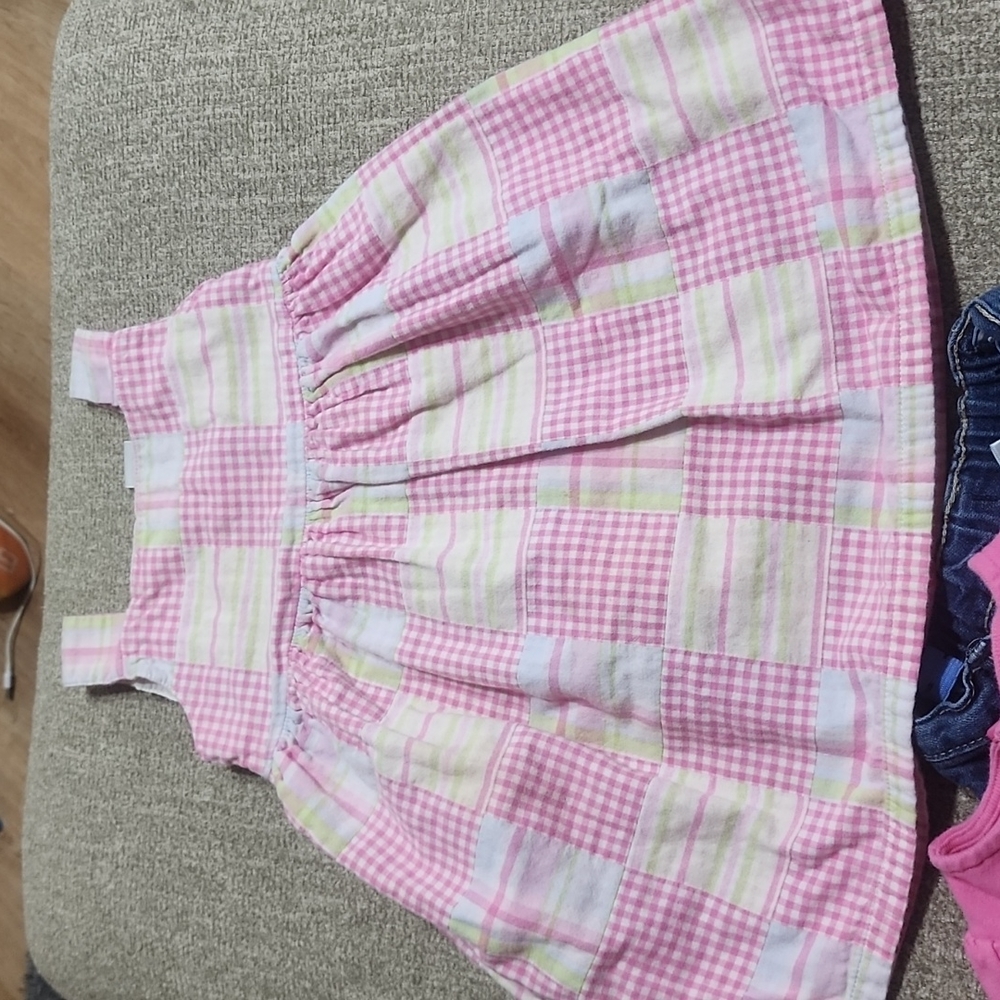 4 Piece Gymboree Set - Picture 2 of 13